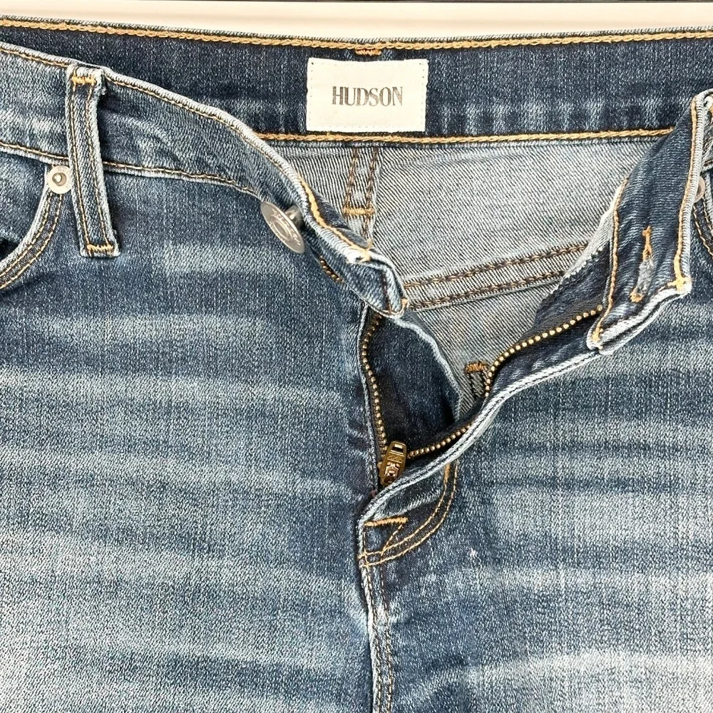 Hudson Asha Midrise Cuffed Short Size 29